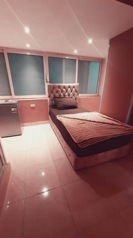 Blue Eyes Hotel Giza Bagian luar foto