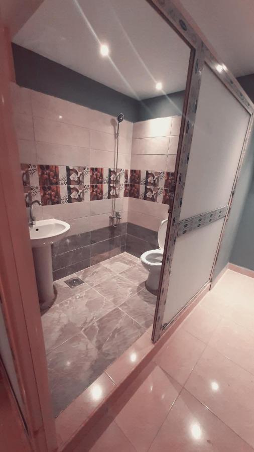 Blue Eyes Hotel Giza Bagian luar foto
