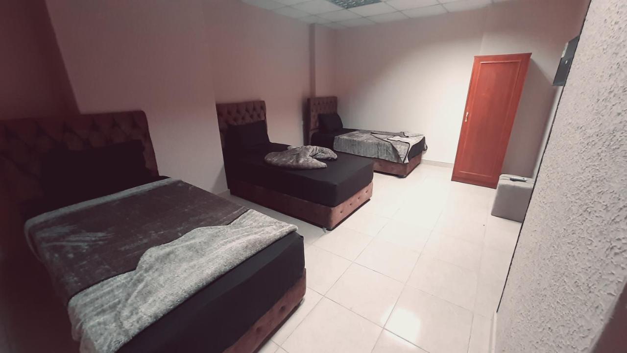 Blue Eyes Hotel Giza Bagian luar foto