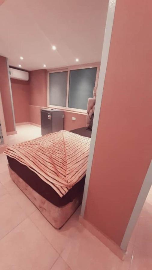 Blue Eyes Hotel Giza Bagian luar foto