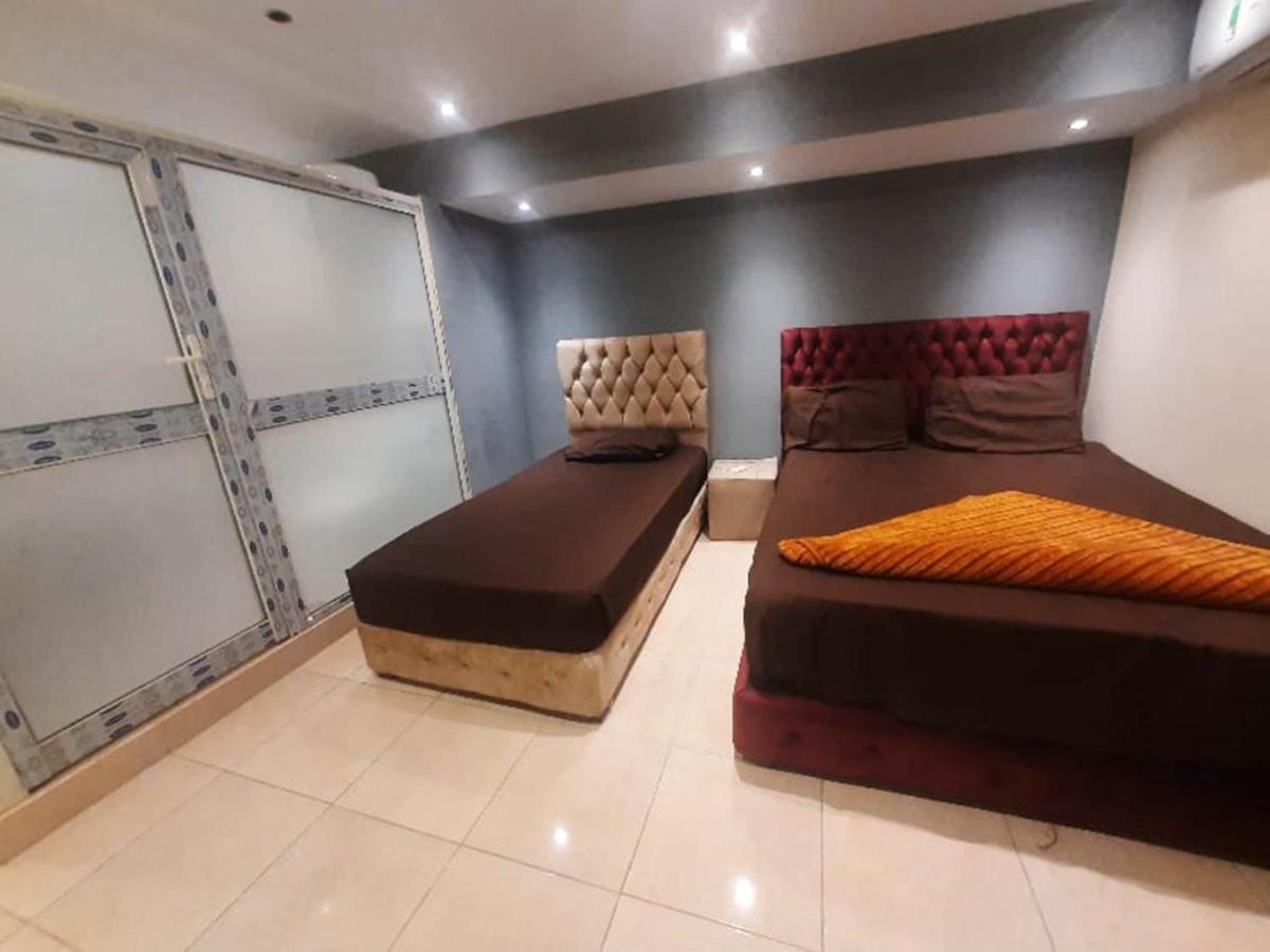 Blue Eyes Hotel Giza Bagian luar foto