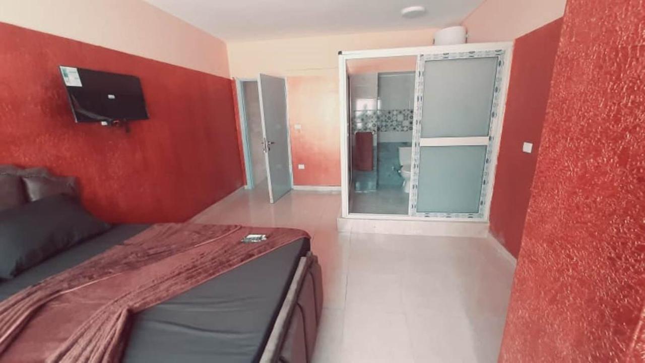 Blue Eyes Hotel Giza Bagian luar foto